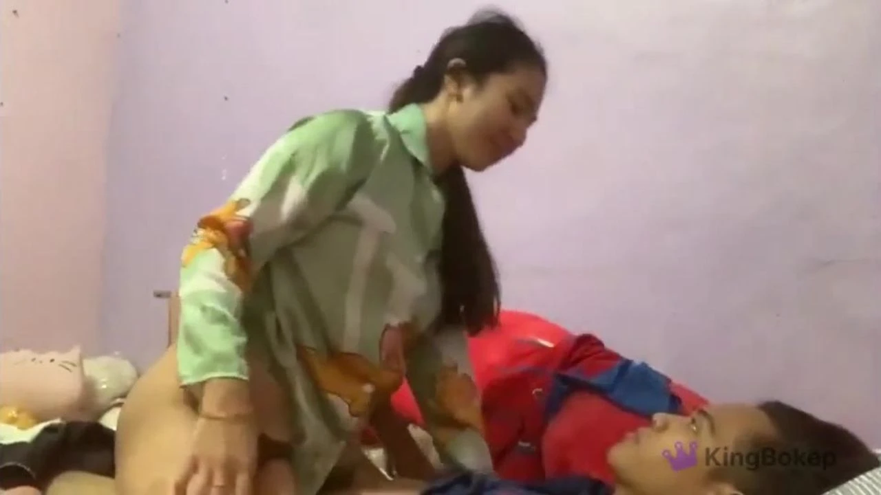 Streaming Ngentot Kakak Masih Pakai Baju Tidur