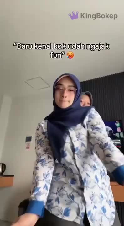 Kompilasi Bu Guru Salsa