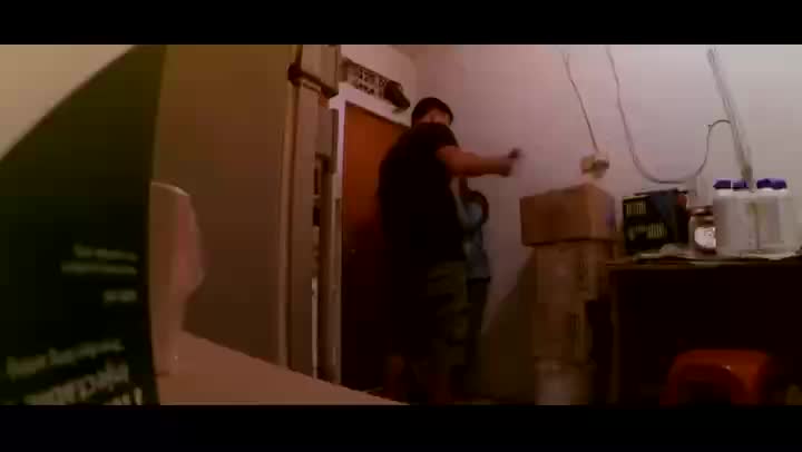 Nonton Di Gudang Cewek Jilbab Sepong Pacar