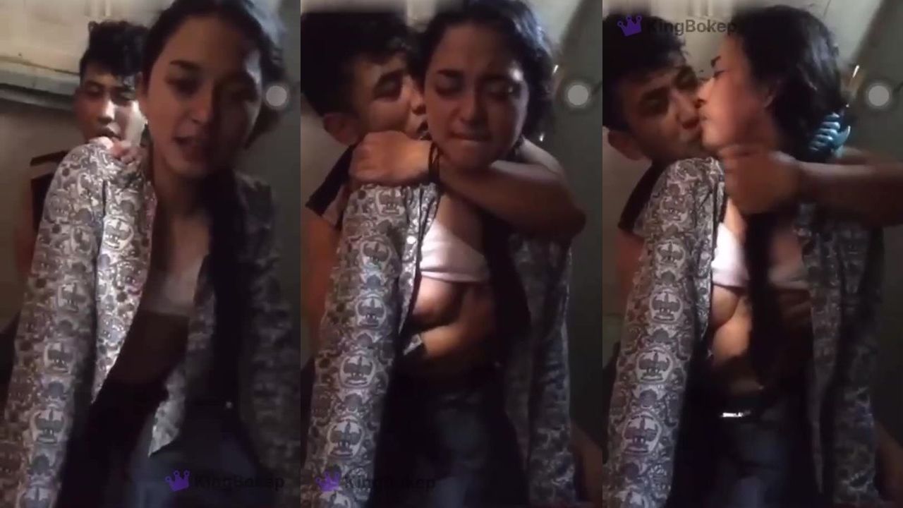 Bokep Viral Kenikmatan Iclik di Gudang Sekolah