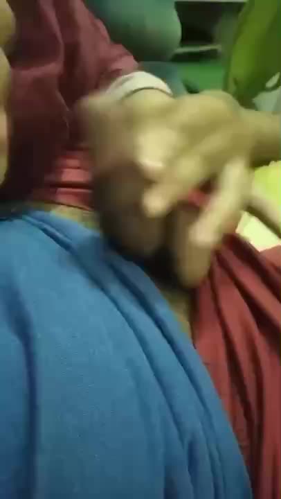 Bokep Nyuruh Pacar Ngulum Bangku Hijau