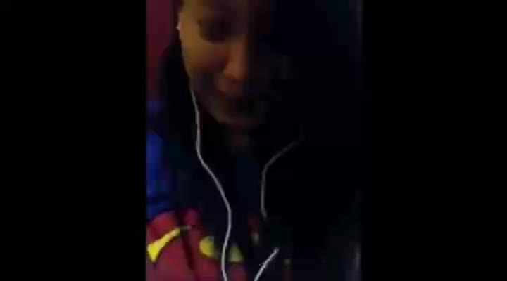 Nonton Video Cam Pake Baju Superman