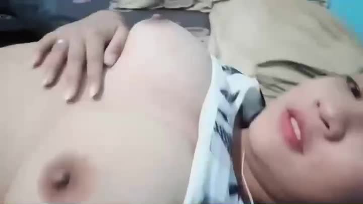 Streaming Bokep Selfie Pamer TT