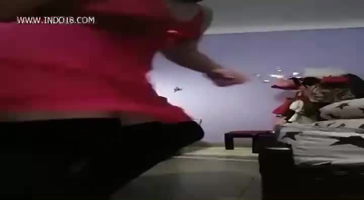 Nonton Bokep Goyangan Panas Jilbab Sange